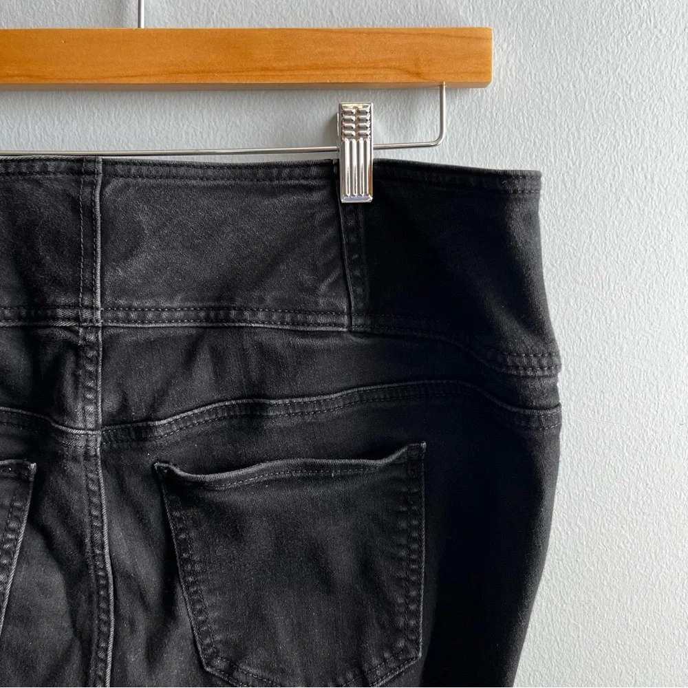 Torrid Feel the Fit Skinny Jeans Women's 14R Black High Rise Button Fly - Picture 5 of 12